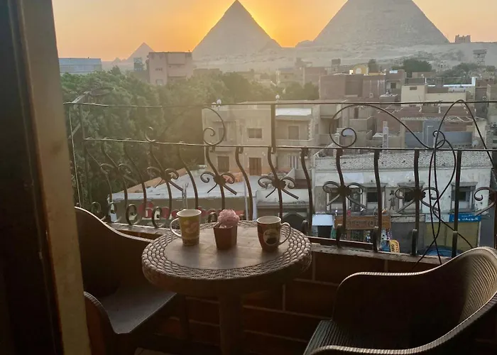 Pyramids Hills View Apartment