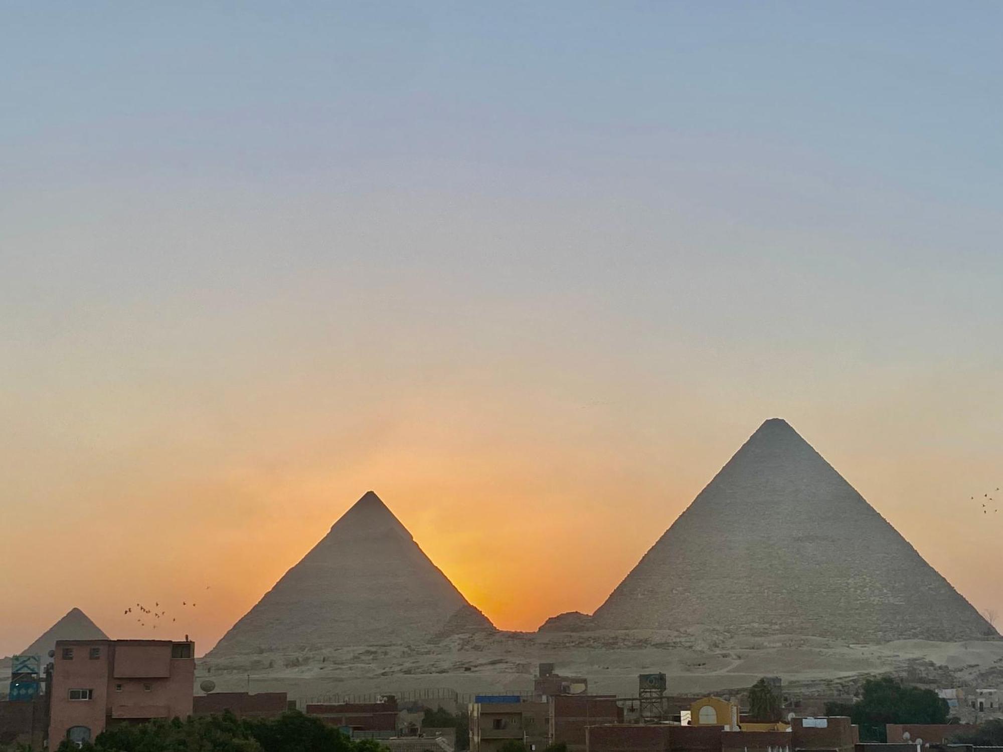 Pyramids Hills View *